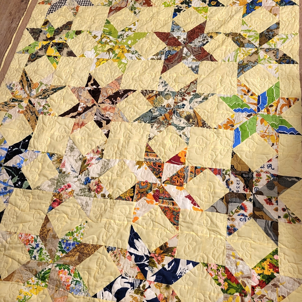 Vibrant Patchwork Star Quilt - Multicolor